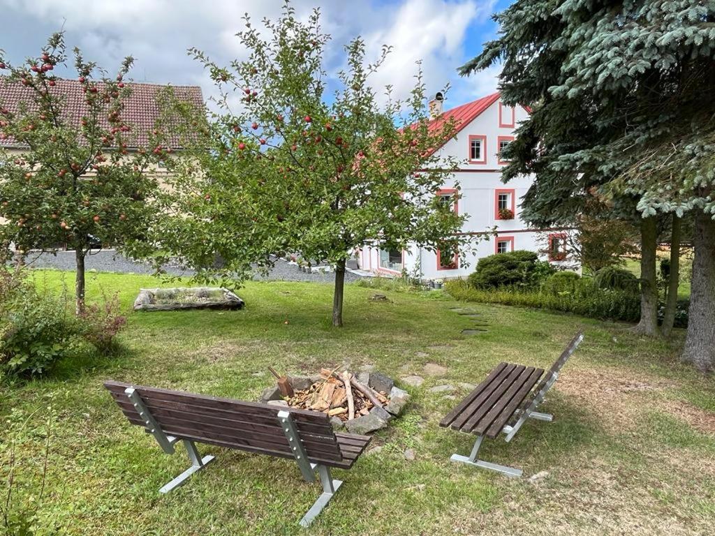 Apartmant U Bukove Hory Vernerice Exterior foto